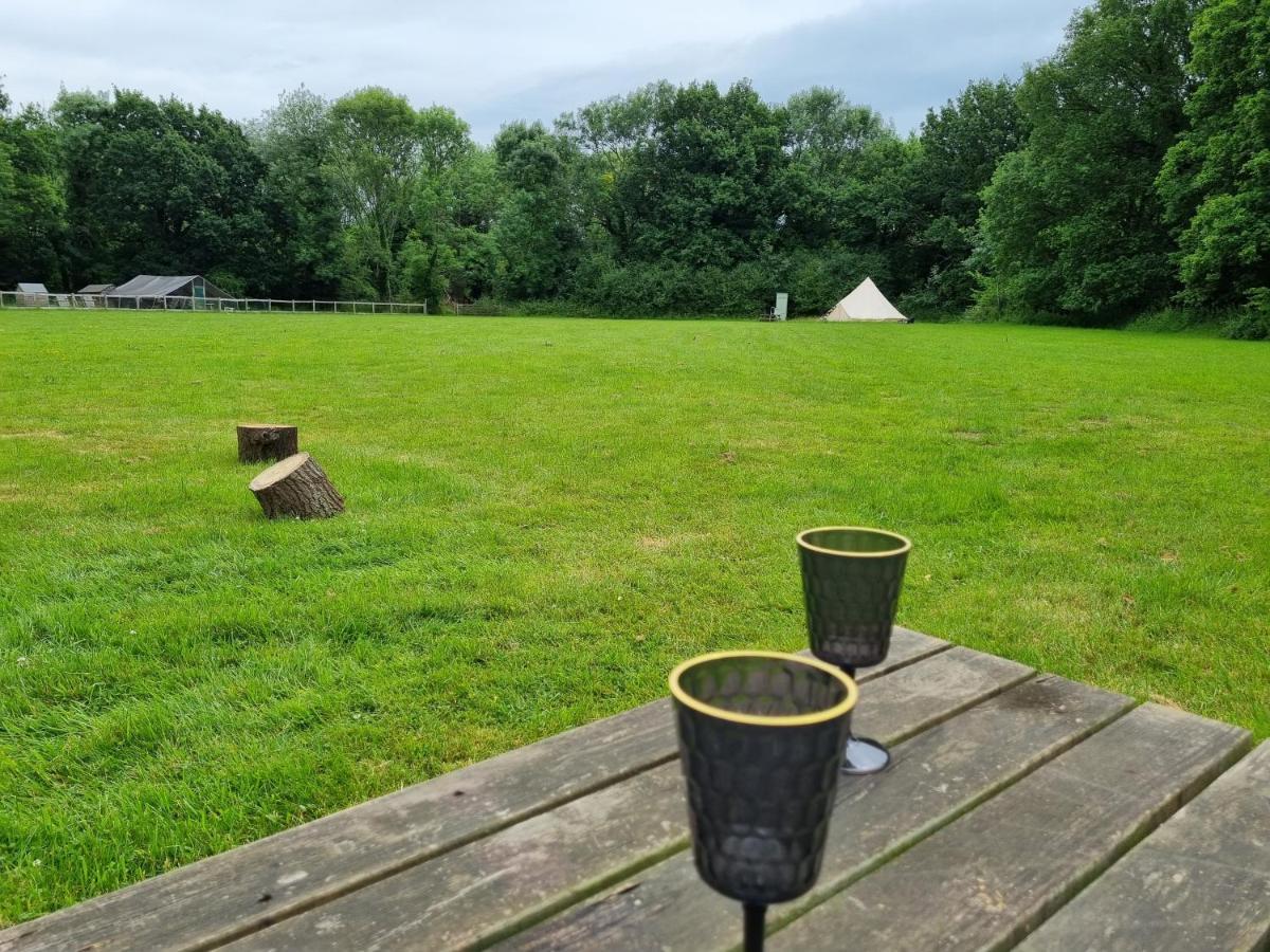 Glamping In Style, Prospector Tent Crawley  Bagian luar foto
