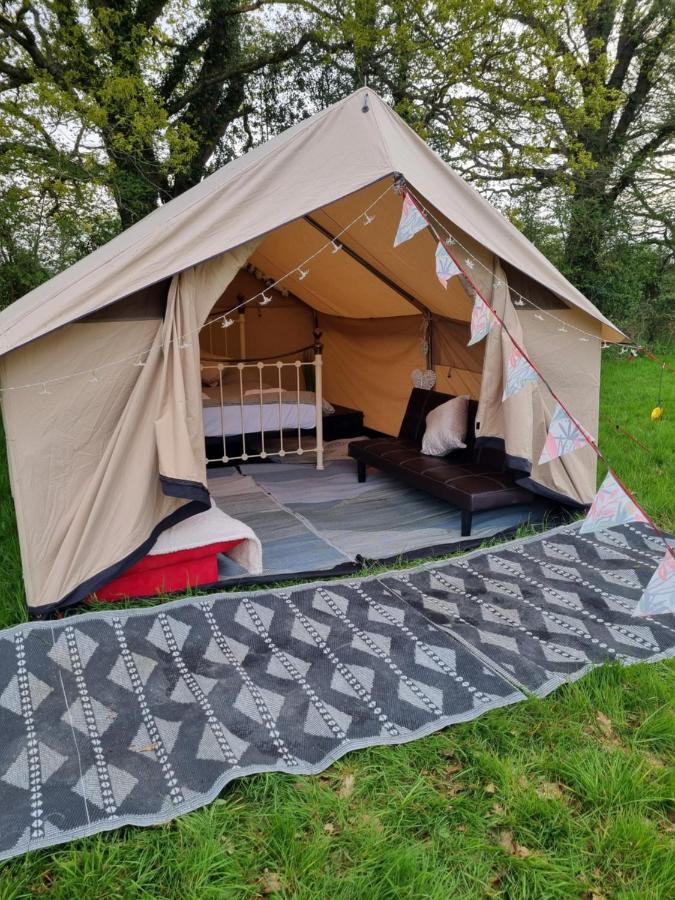 Glamping In Style, Prospector Tent Crawley  Bagian luar foto