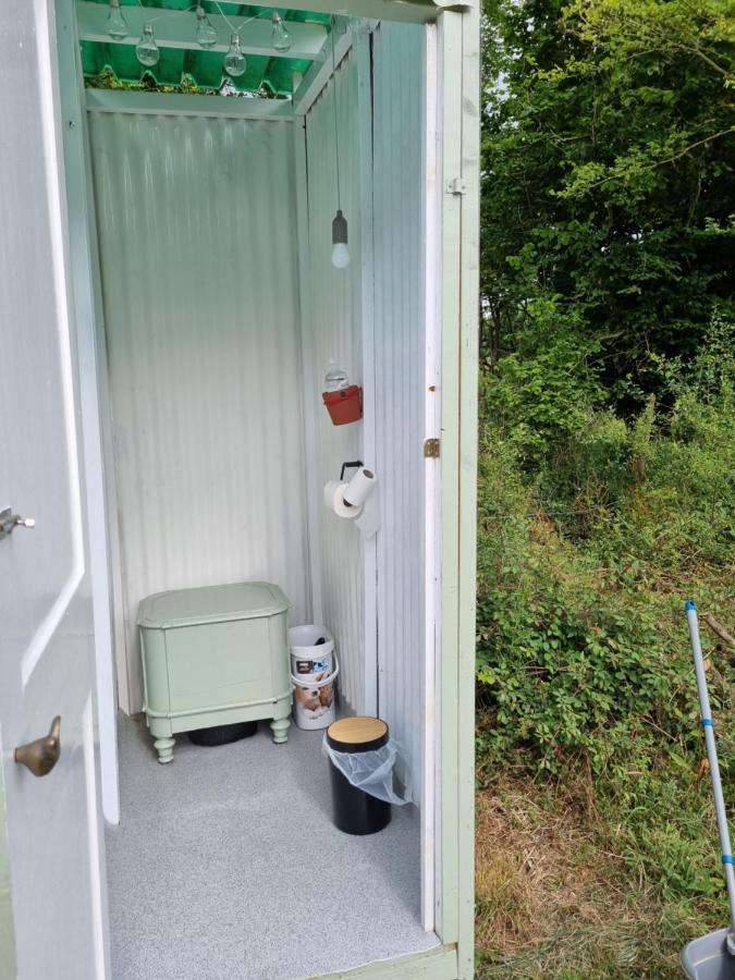 Glamping In Style, Prospector Tent Crawley  Bagian luar foto